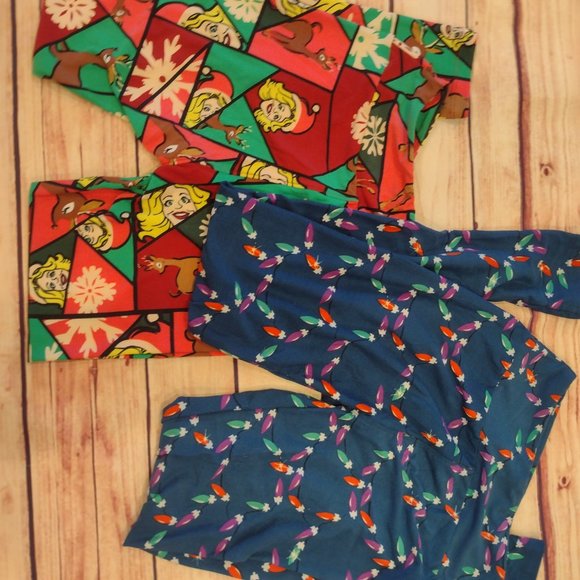 LuLaRoe Pants & Jumpsuits 2 Pair Lot Lularoe Christmas Leggings Os